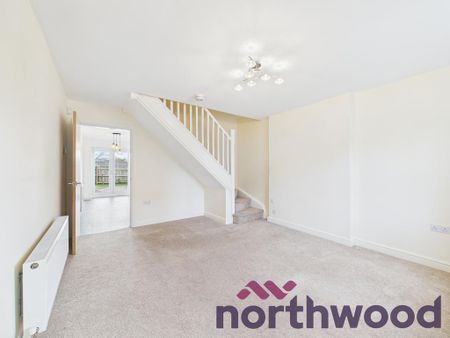 2 bedroom mews to rent - Photo 2