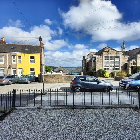 Clare Terrace, Falmouth, TR11 - Photo 1