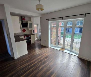 Somerset Road, Willenhall, WV13 - Photo 3