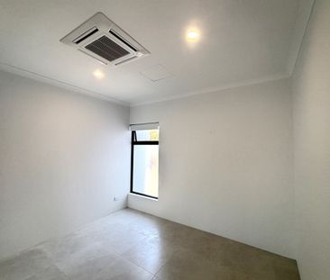 Super Fresh - Boutique Apartment *Open Mon 22nd Dec 4pm to 4.30pm* - Photo 6