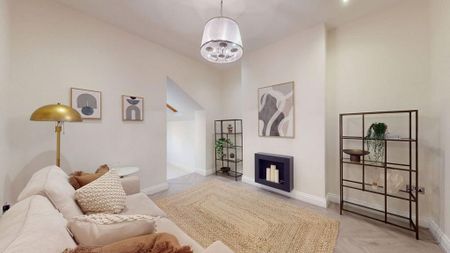 4 bedroom terraced house to rent - Photo 2