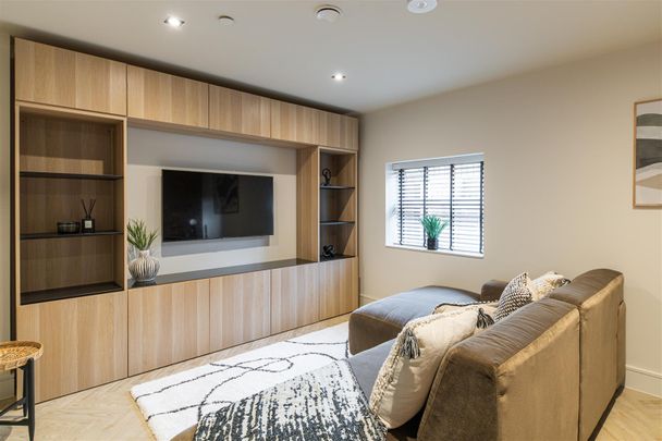 The Ropes, Ouseburn, Newcastle Upon Tyne - Photo 1