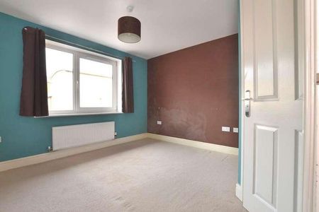 Longhorn Avenue, Gloucester, GL1 - Photo 5