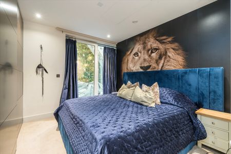 Radnor Terrace, Kensington, W14, London - Photo 3