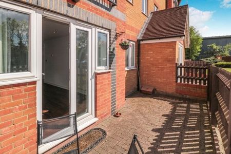 Foundry Gate, Property for rent - Photo 4