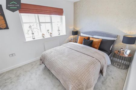 2 bedroom semi-detached house to rent - Photo 4