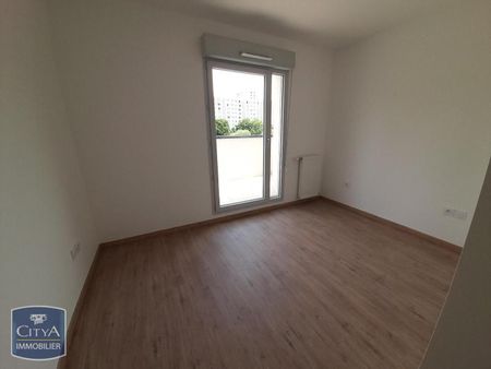 Location Appartement 3 pièces 58m² LYON 8ème - Photo 3