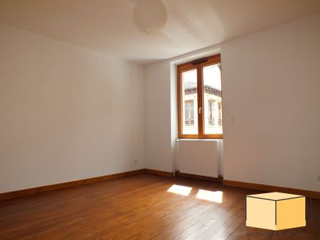 Maison 5 pièces - 111 m² - Photo 2