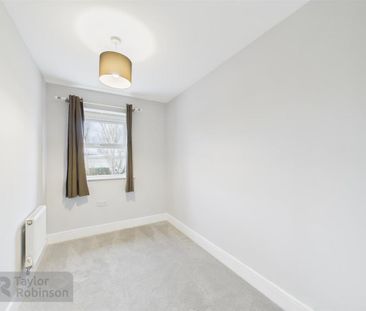 4 bedroom terraced house to rent - Photo 1