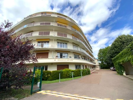 APPARTEMENT T1 DE 38M² AVEC JARDINET, DANS RÉSIDENCE SENIOR - Photo 4