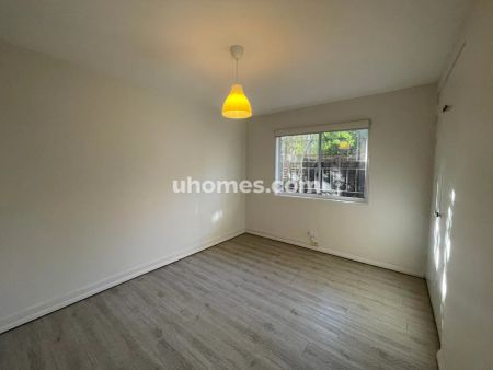 2Bedrooms, 1Bathrooms - Photo 3