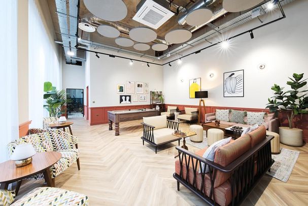 Studio to rent - Photo 1