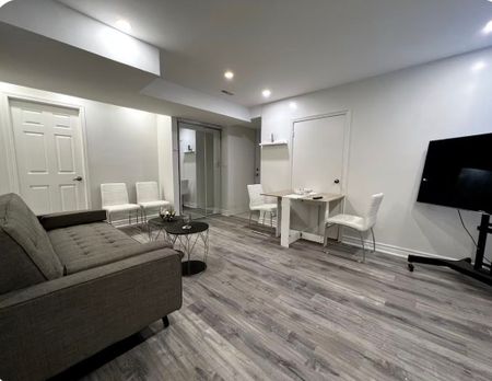 For Lease - 11A St Andrews Boulevard, Toronto, Ontario - Photo 5
