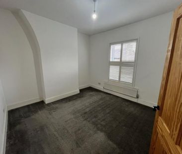 3 Bedroom Terraced To Let - Photo 4