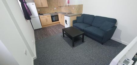1 bedroom flat to rent - Photo 4