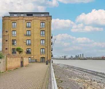 Cubitt Wharf, Isle Of Dogs, E14 - Photo 1