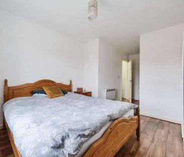 Banbury, Oxfordshire, OX16 - Photo 4