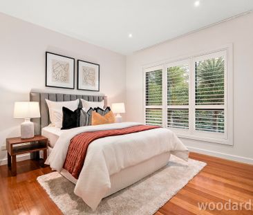 Elegant & Private 3-Bedroom Home in Leafy Box Hill South - Photo 5