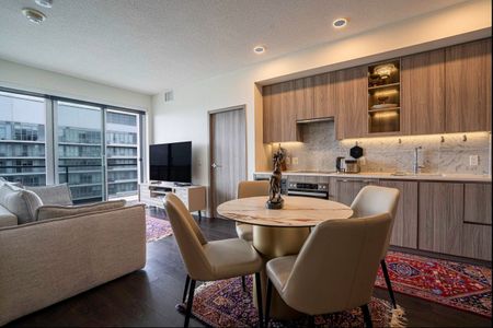 For Lease - 95 Mcmahon Drive Unit# 3909, Toronto, Ontario - Photo 4