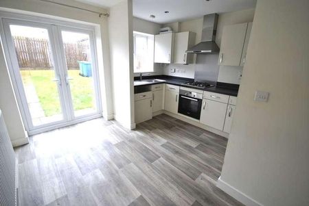 Hesley Road, Harworth, DN11 - Photo 5