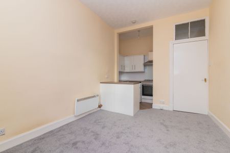 Flat 3/2, 145 Roslea Drive - Photo 3