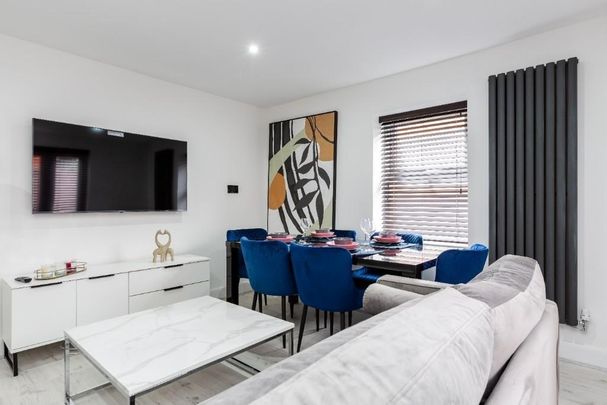 6 bedroom house to rent - Photo 1