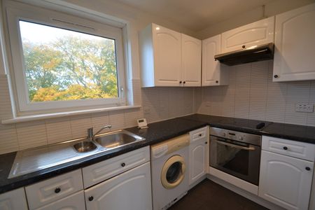 1 Bed Flat, Rotherwood Avenue, G13 - Photo 4