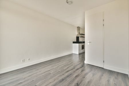 Te huur: Huis Waldorpstraat 852 in Den Haag - Foto 3