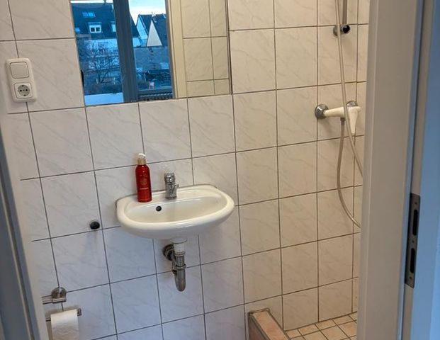 1-Zimmer-Wohnung mit Balkon & separater Küche - Photo 1
