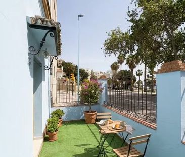 Avenida del Pintor Joaquín Sorolla, Málaga, Andalusia 29017 - Photo 2