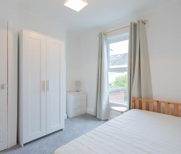 26 Clarendon Avenue, Belfast, BT5 5JT - Photo 6