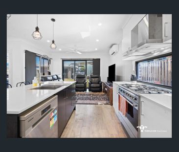 25 Vineyard Drive, Greenbank, Qld 4124 - Photo 4