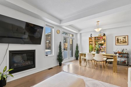 For Lease - 1494 Hawktail Path, Pickering, Ontario - Photo 4