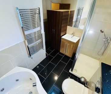 Room in a Shared House, Aslett Street, SW18 - Photo 4