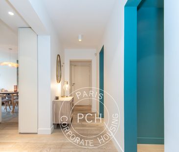 Boulevard Saint Denis, - Photo 1