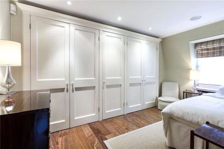 5 bedroom mews to rent - Photo 5