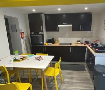 5 bedroom house share to rent - Photo 5