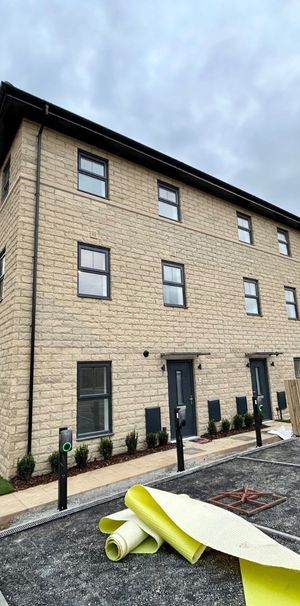 2 bedroom house to rent - Photo 1