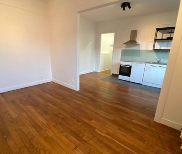 Location Appartement 2 pièces 31m² ISSY LES MOULINEAUX 92130 - Photo 5