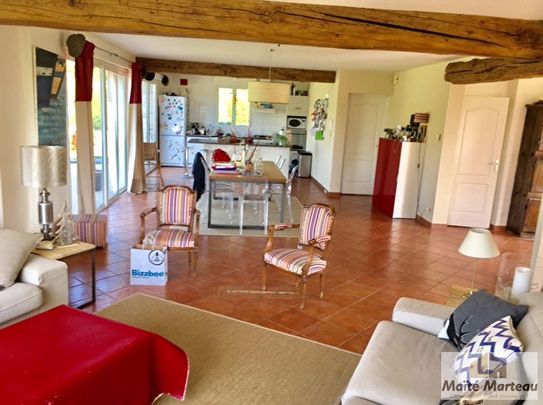 Location Maison 5 pièces 186m² - Photo 1