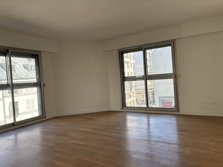 Location Appartement 2 pièces 52m² PARIS 15ème - Photo 5