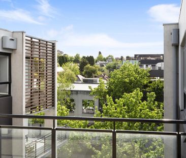 Effortless urban living! - Photo 5