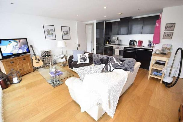 Airpoint, Skypark Road, Bedminster, Bristol, BS3 - Photo 1