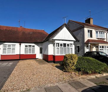 Walsingham Road, Southend-on-Sea, Essex, SS2 4AL - Photo 1