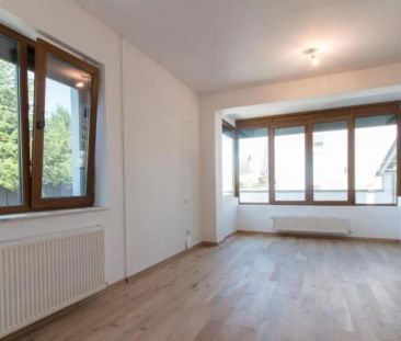 Zona Iancu Nicolae, vila duplex de inchiriat, 240 mp utili - Fotografie 3