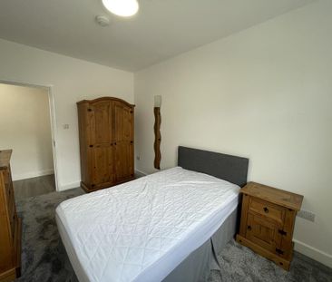 3 bedroom house share to rent - Photo 4