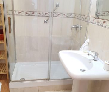 Piso de alquiler en Calle Victoria, La Victoria - Photo 2