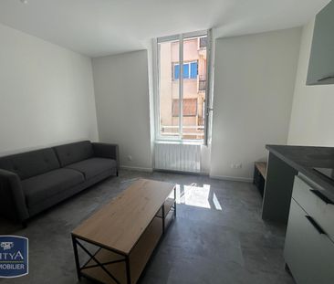 Location Appartement 2 pièces 30m² ST ETIENNE 42000 - Photo 2