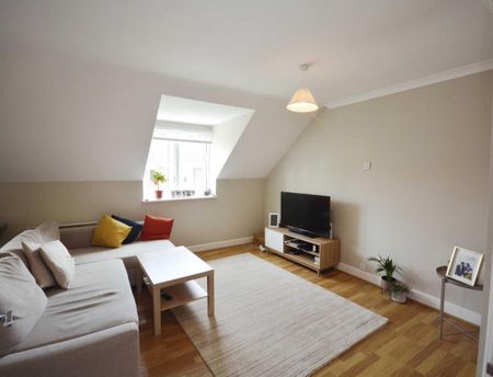 2 bedroom apartment to rent - Photo 2