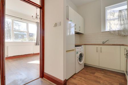 2 bedroom maisonette to rent - Photo 3